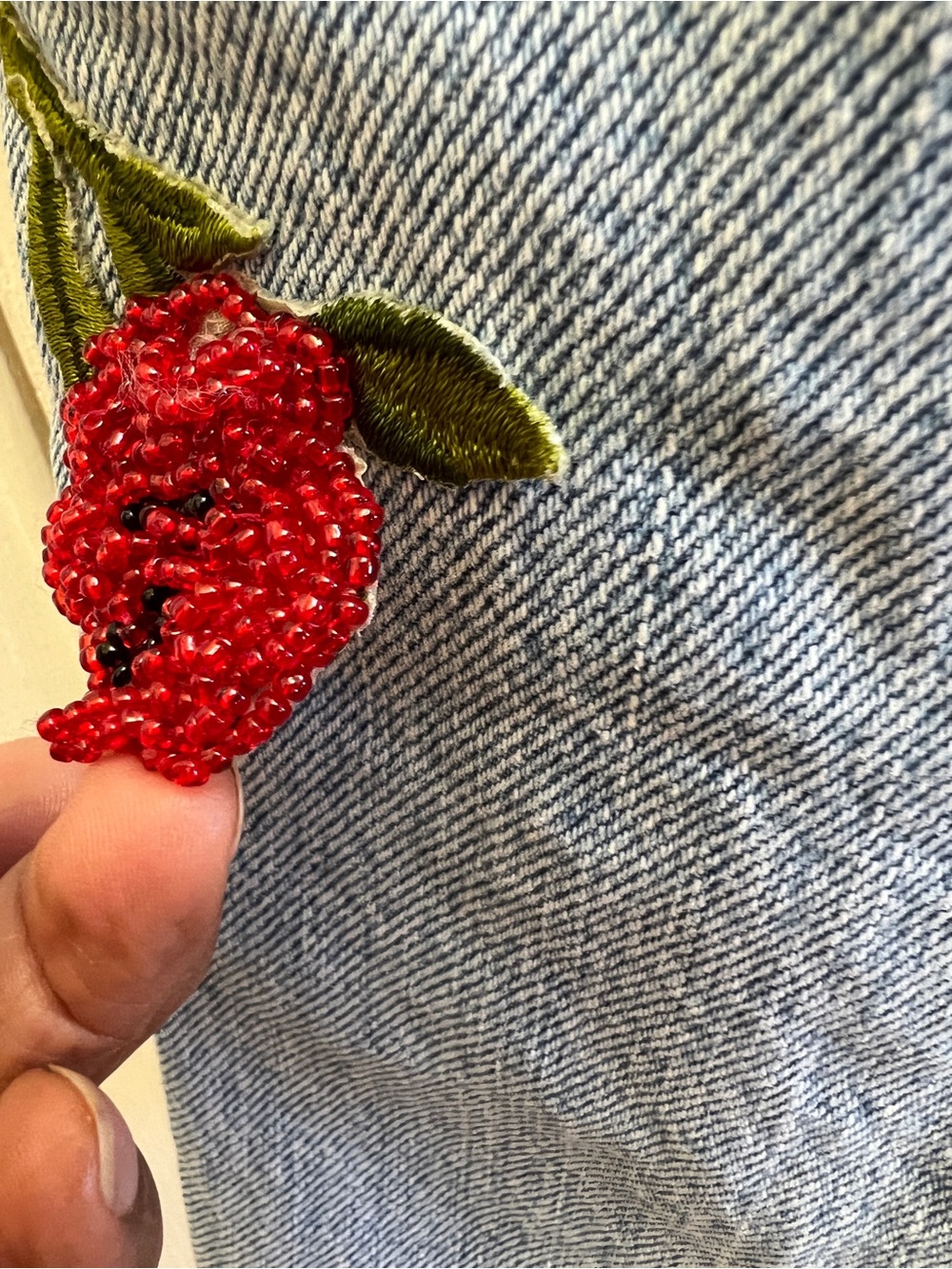 GAP Made in USA Boot Cut Jeans Beaded Red Rose Floral Appliqué Size 6 Y2K Boho - Picture 7 of 8